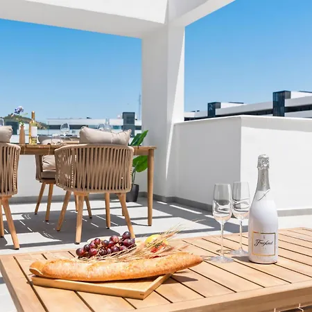 Luxury With Roof Terrace - Apartment