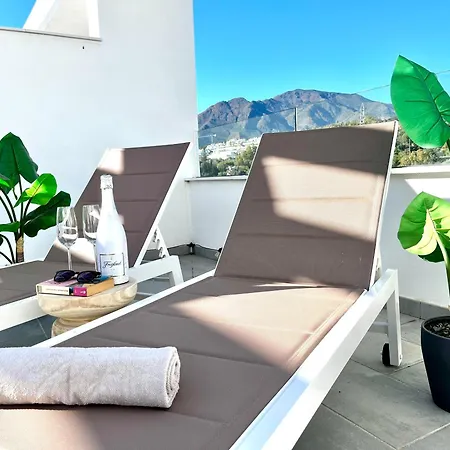 Luxury With Roof Terrace - *
