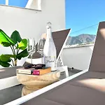 Apartmán Luxury With Roof Terrace - *